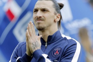 开云体育官网-埃及对阵伊拉克，穆勒的空间阅读术，一部流动的足球教科书