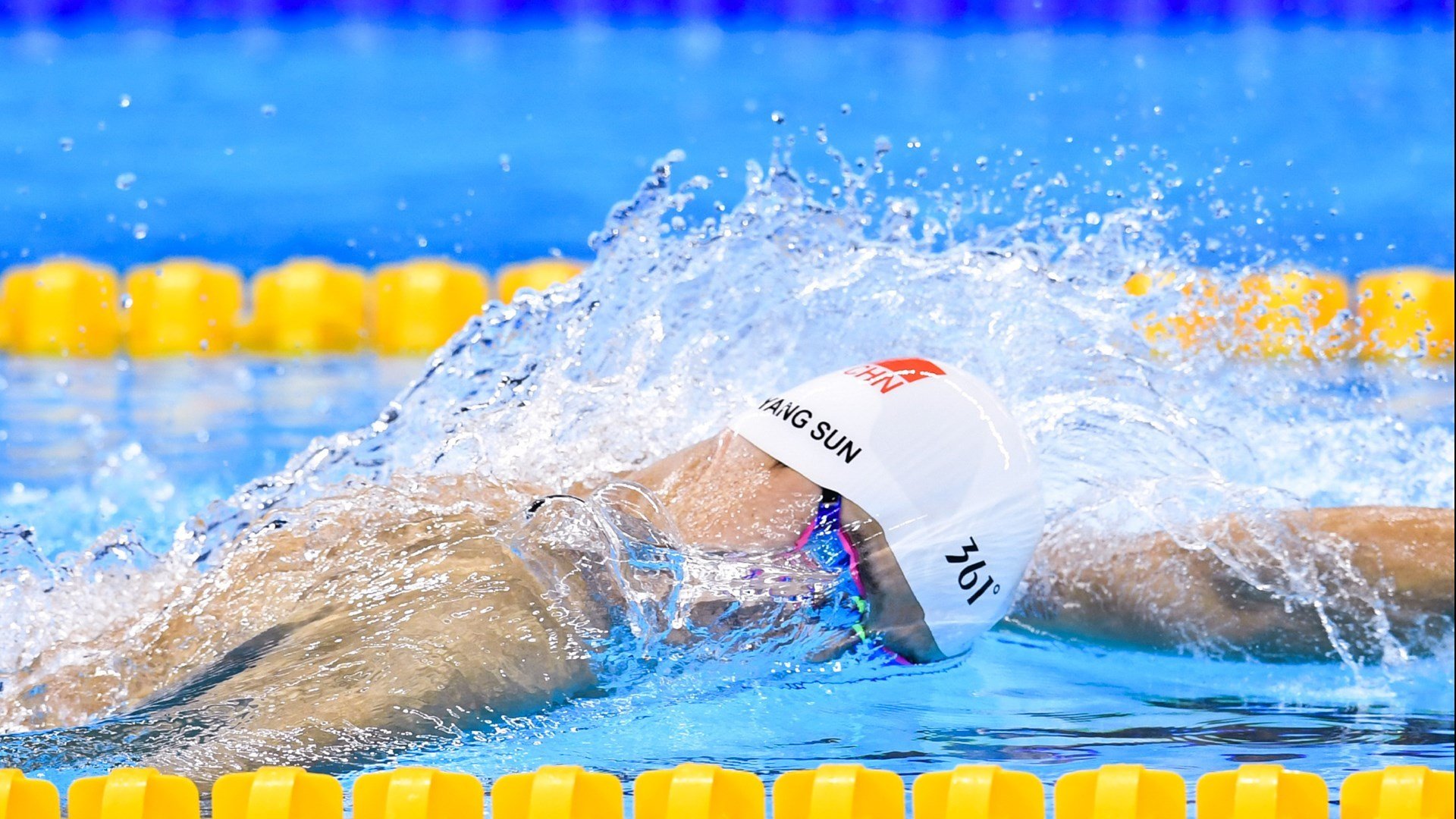 河内狂飙,托纳利中场统治力碾压,越南2-1力克厄瓜多尔引爆2026世界杯H组